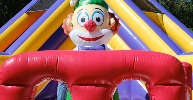 Insufláveis no parque